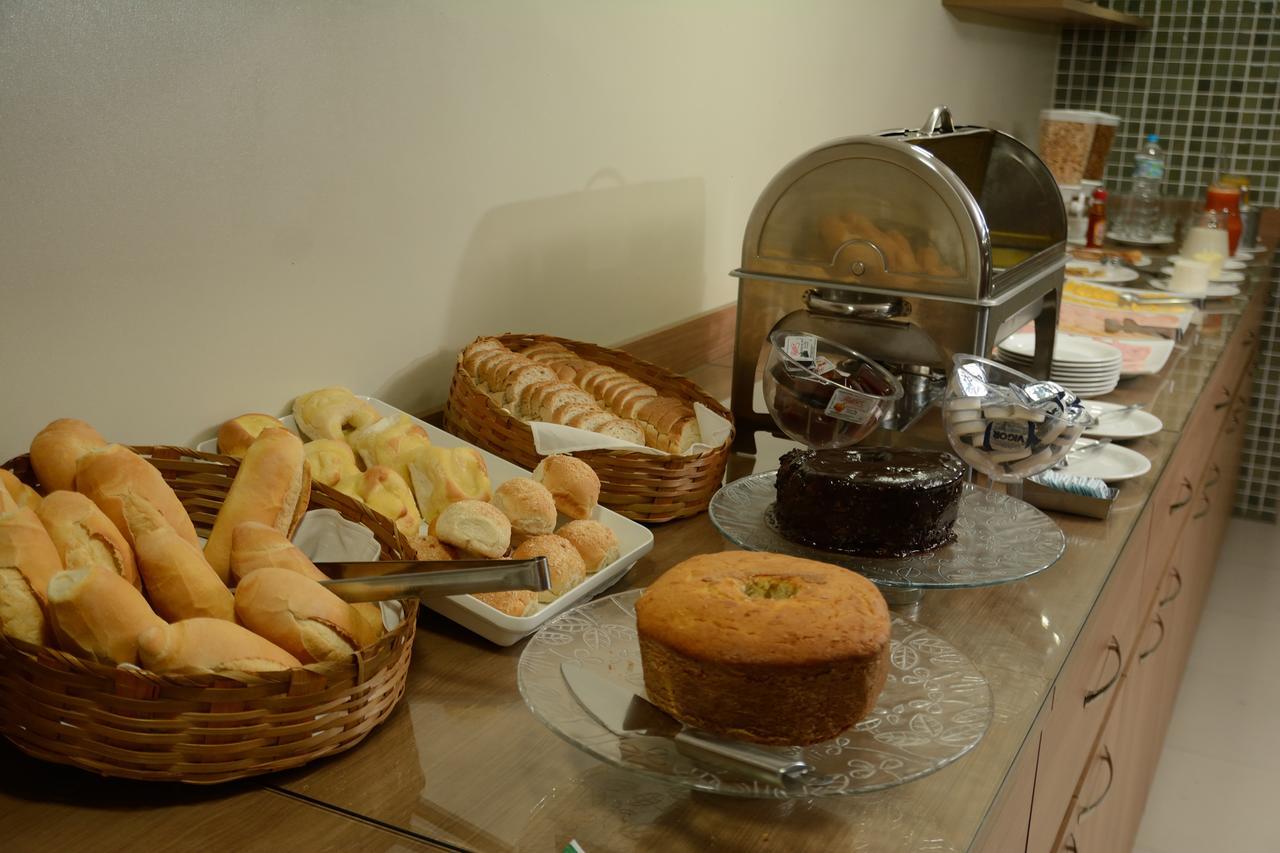 Mont Blanc Suites Duque De Caxias Buitenkant foto